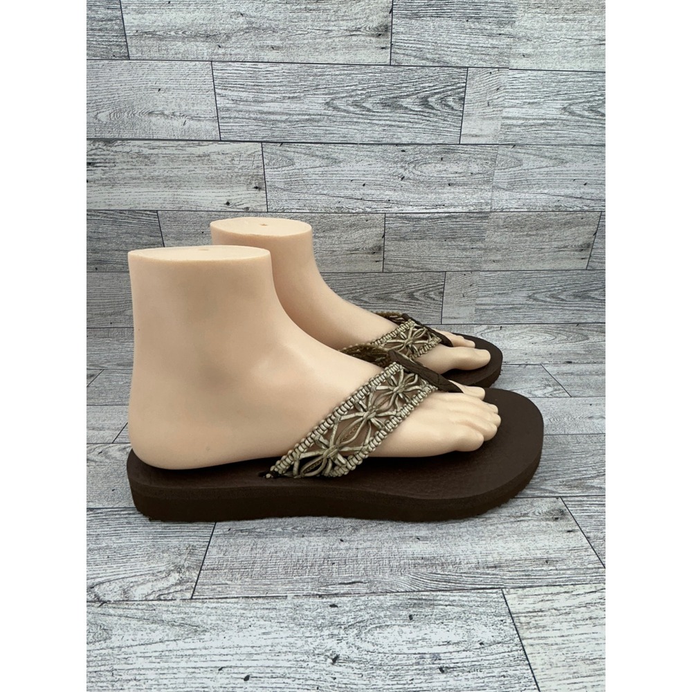 Skechers Women's Brown Thong‎ Sandals with Beaded Flower Detail - Picture 8 of 14